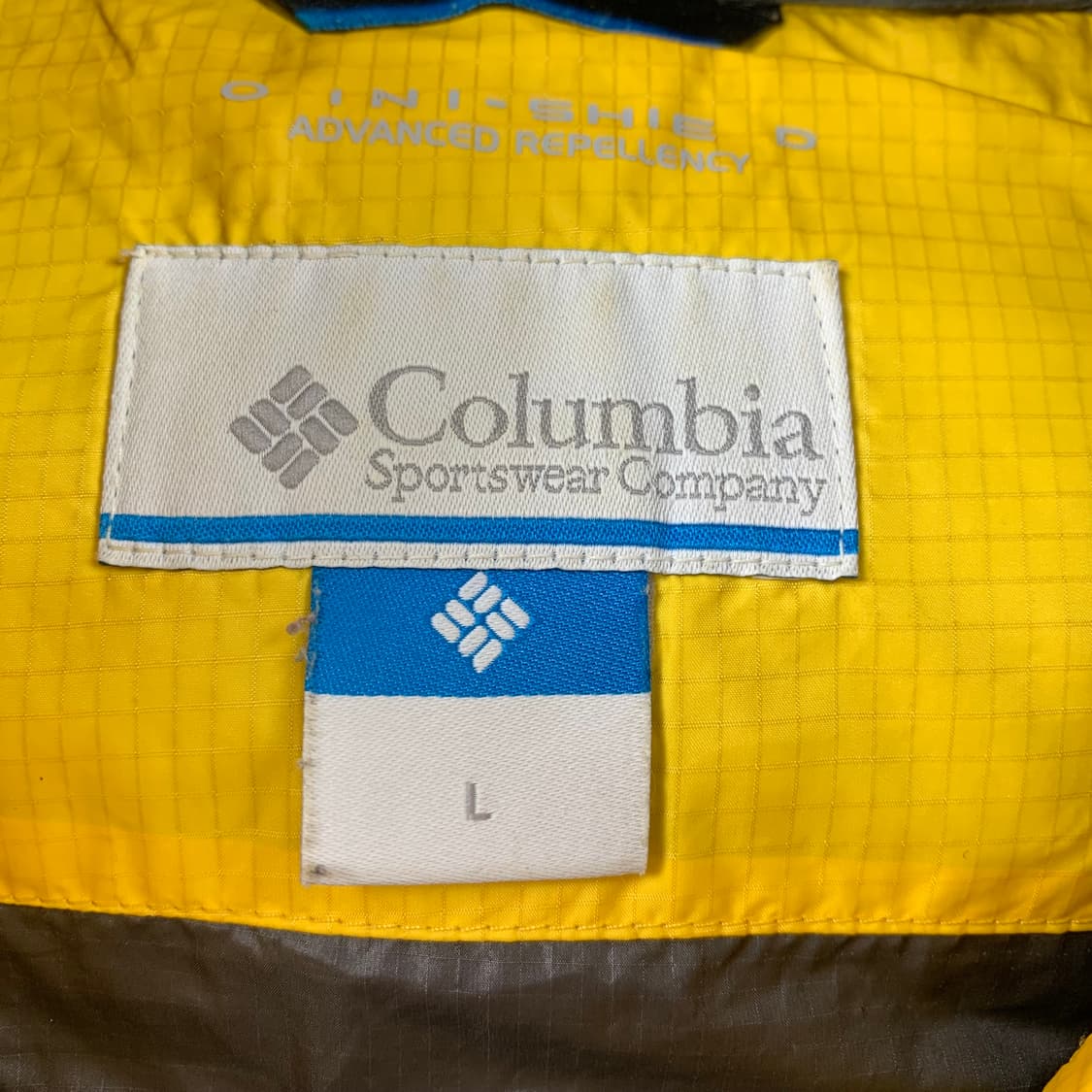 컬럼비아 옴니쉴드 나일론쉘 구스다운 패딩 상품이미지8