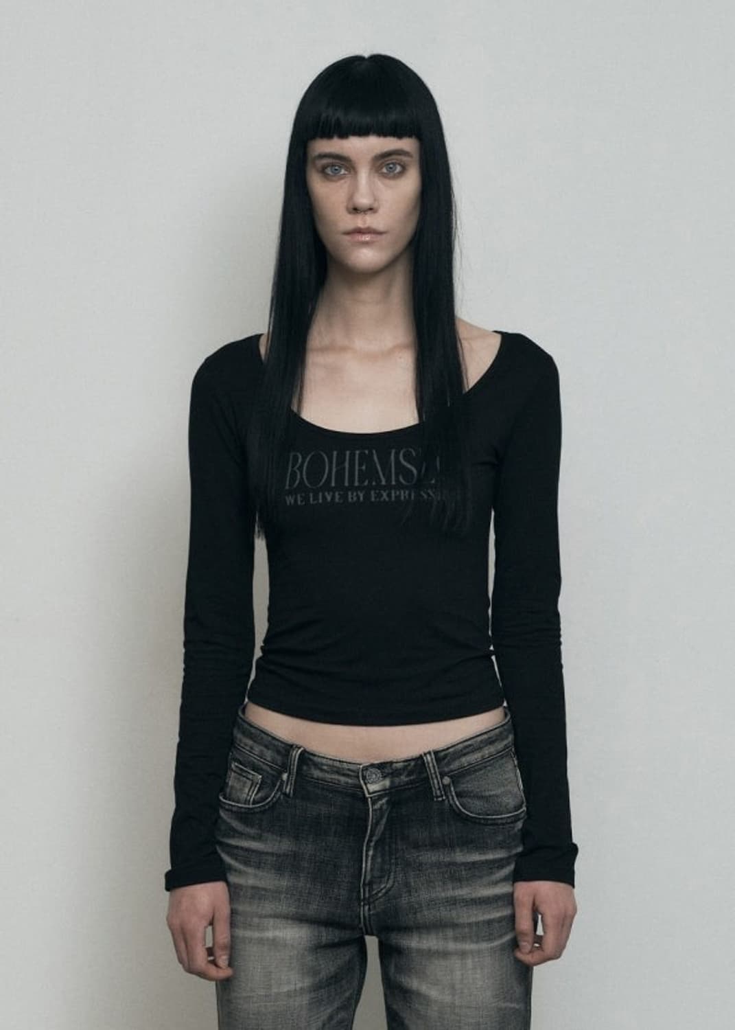 보헤미안 서울 보헴서 페일 프린티드 롱 슬리브 블랙 상품이미지1