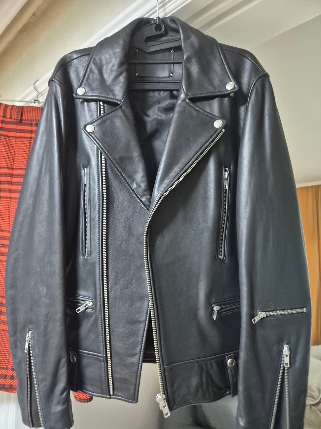 비바스튜디오 라이더 가죽자켓 판매합니다 상품이미지2
