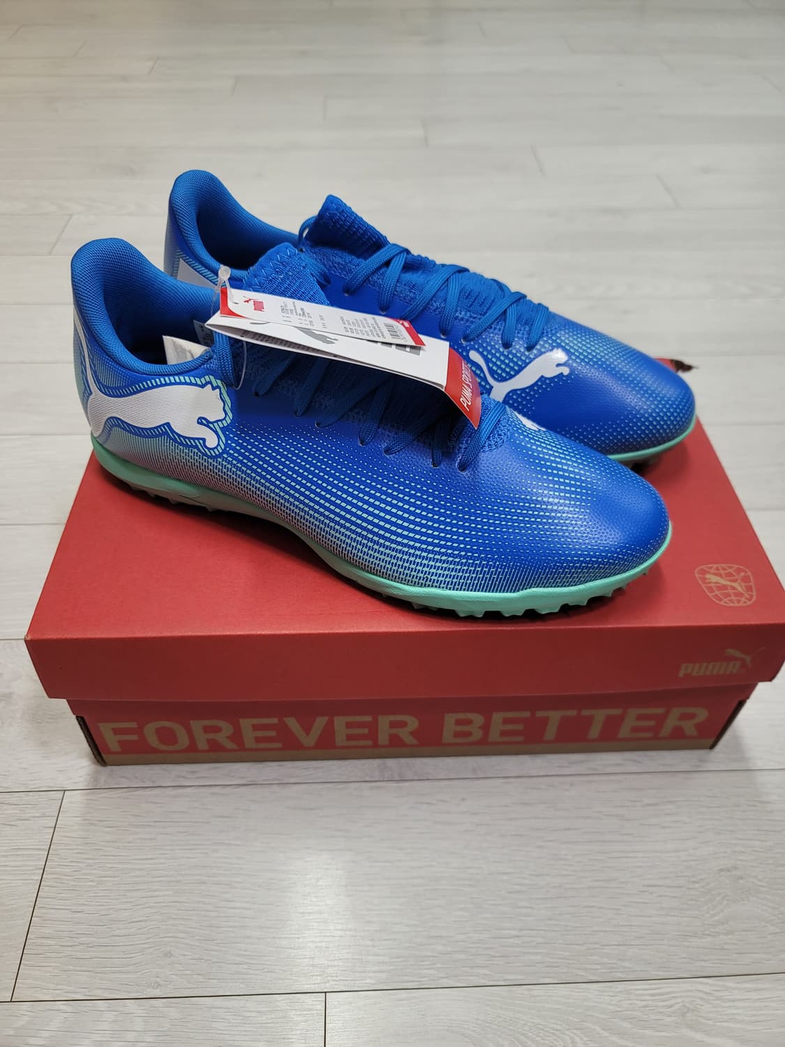 (270)푸마 풋살화 퓨처 7 플레이 TT[대전 직거래도 가능] 상품이미지5