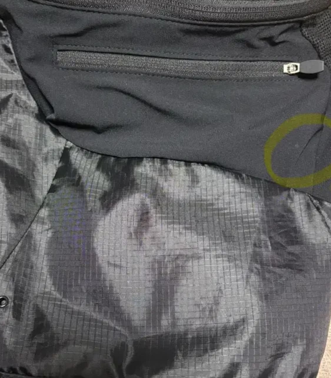 미스치프 라이트웨이트 집 어라운드 백팩 블랙 상품이미지2