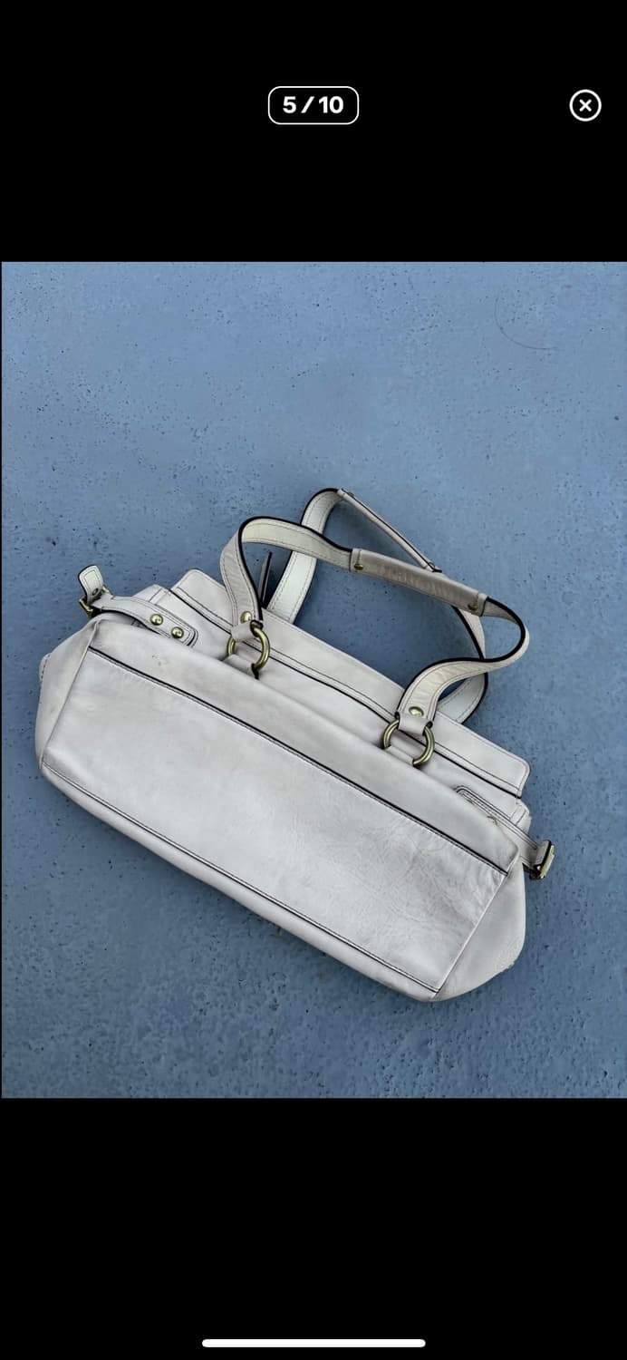 코치 65주년 한정판 레거시 숄더백 상품이미지8