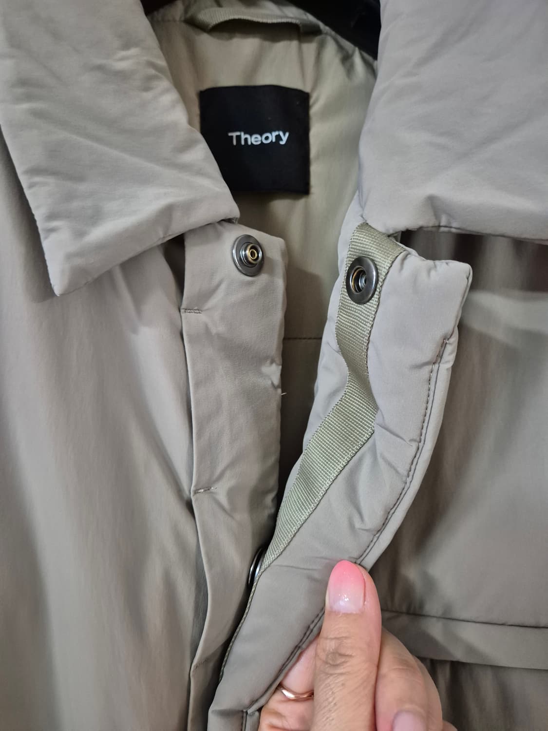 띠어리 다운패딩M 상품이미지2