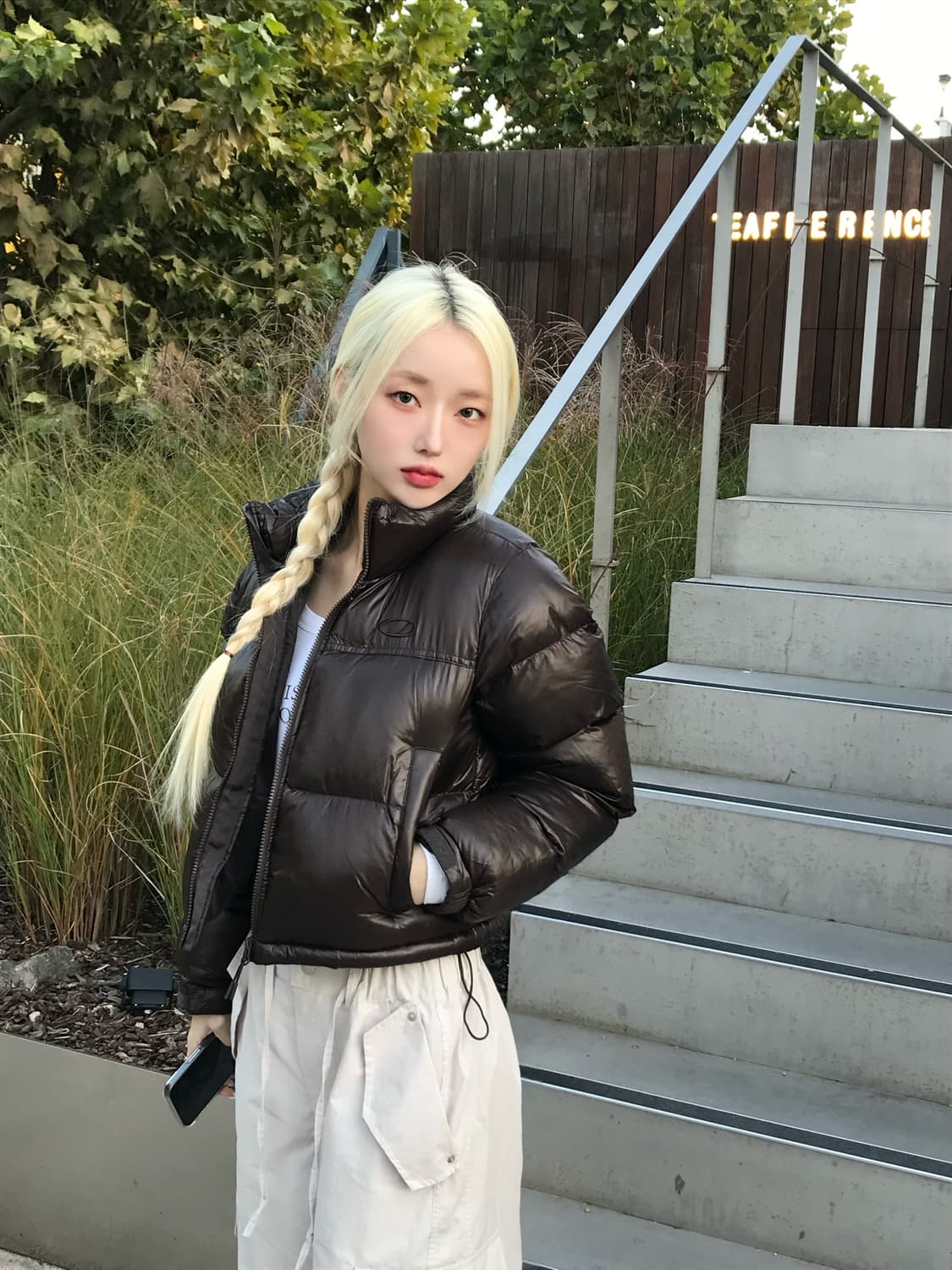 오드스튜디오 숏패딩 브라운 상품이미지5