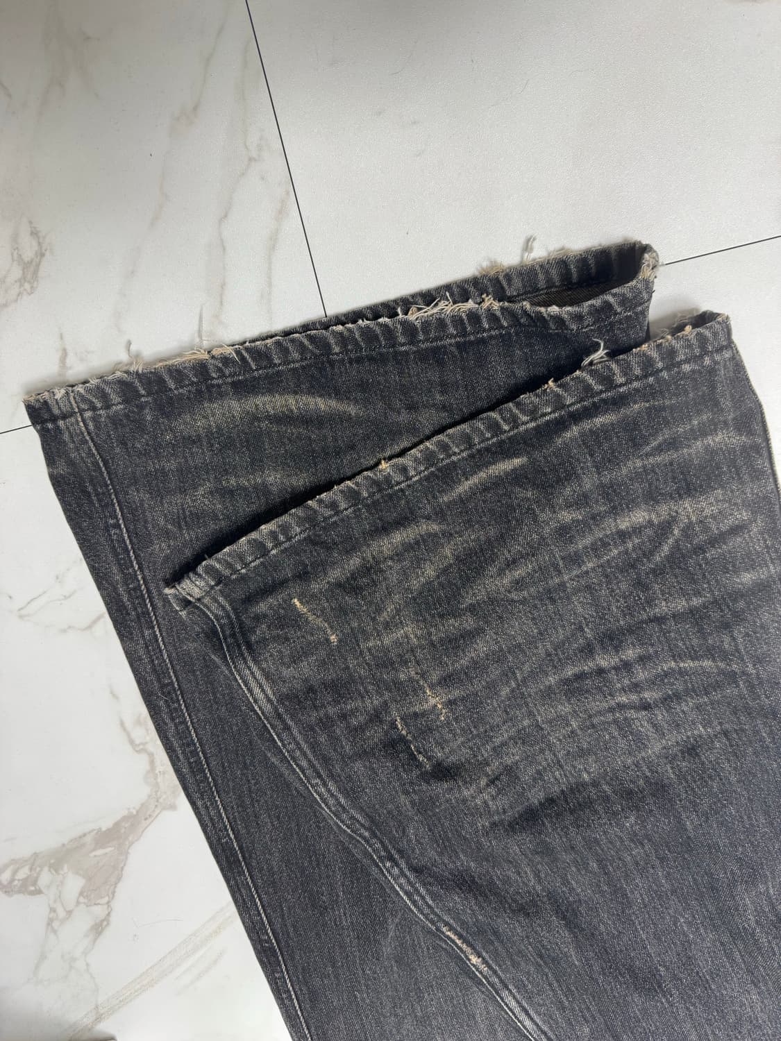 Undermycar wrinkled gray washed flare 상품이미지6