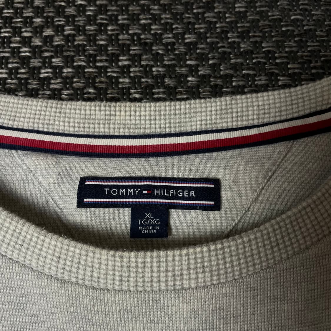 타미힐피거 그레이 플래그 포켓 맨투맨 XL 상품이미지4