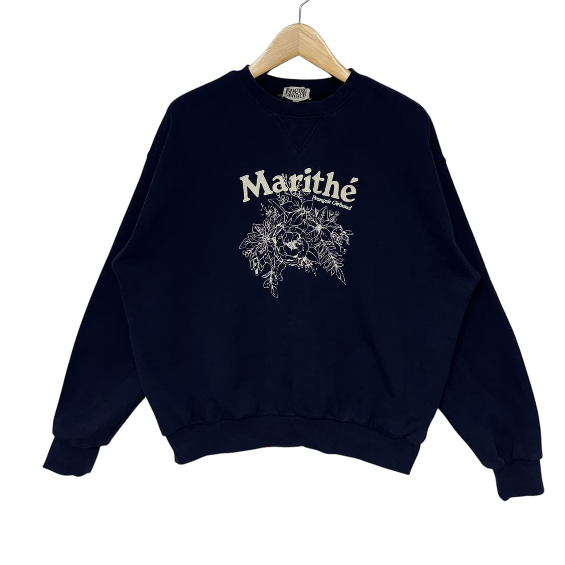 마리떼 프랑소와저버 로고 맨투맨 상품이미지1