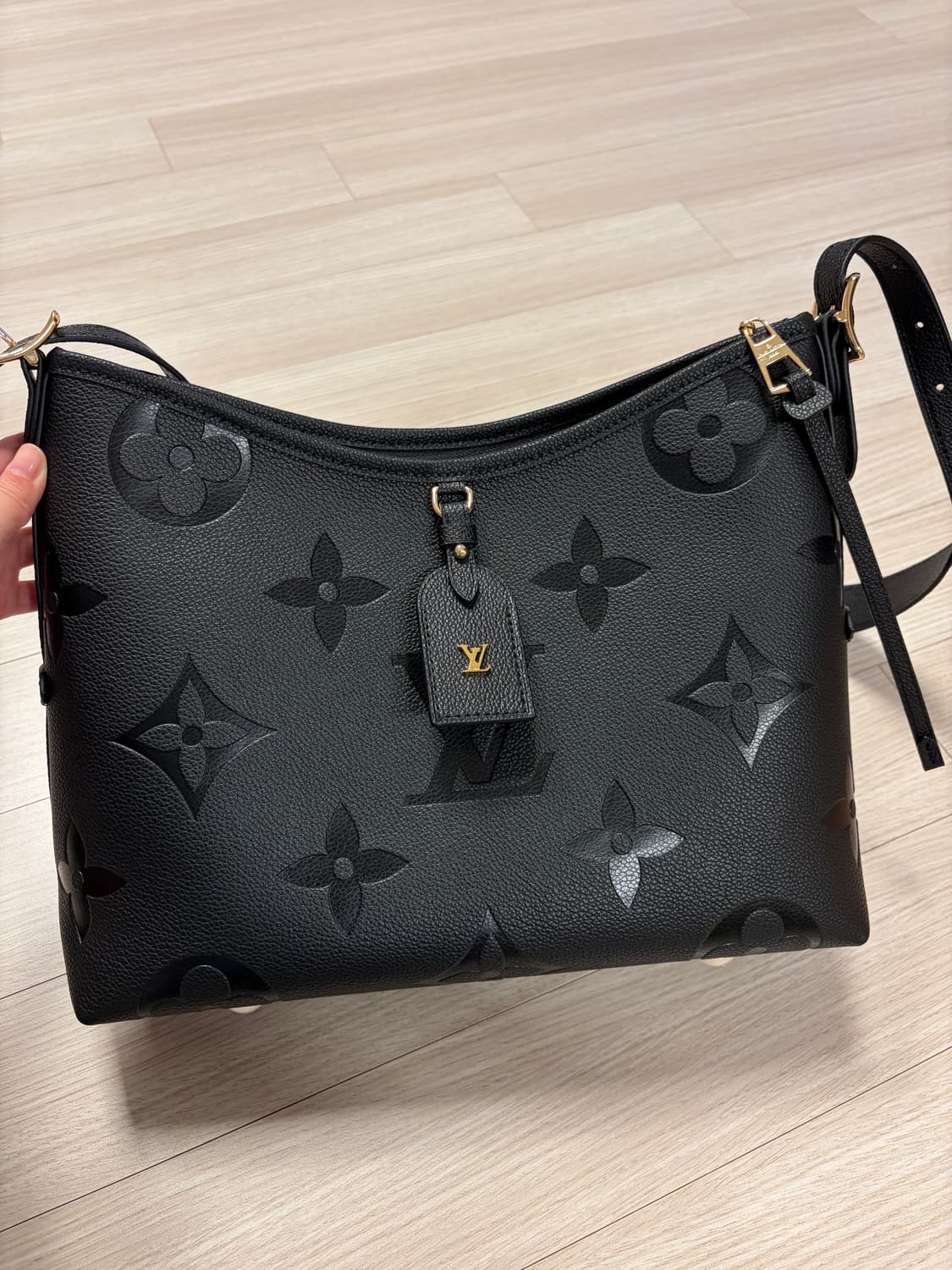 루이비통 앙프렝뜨 숄더백 상품이미지1