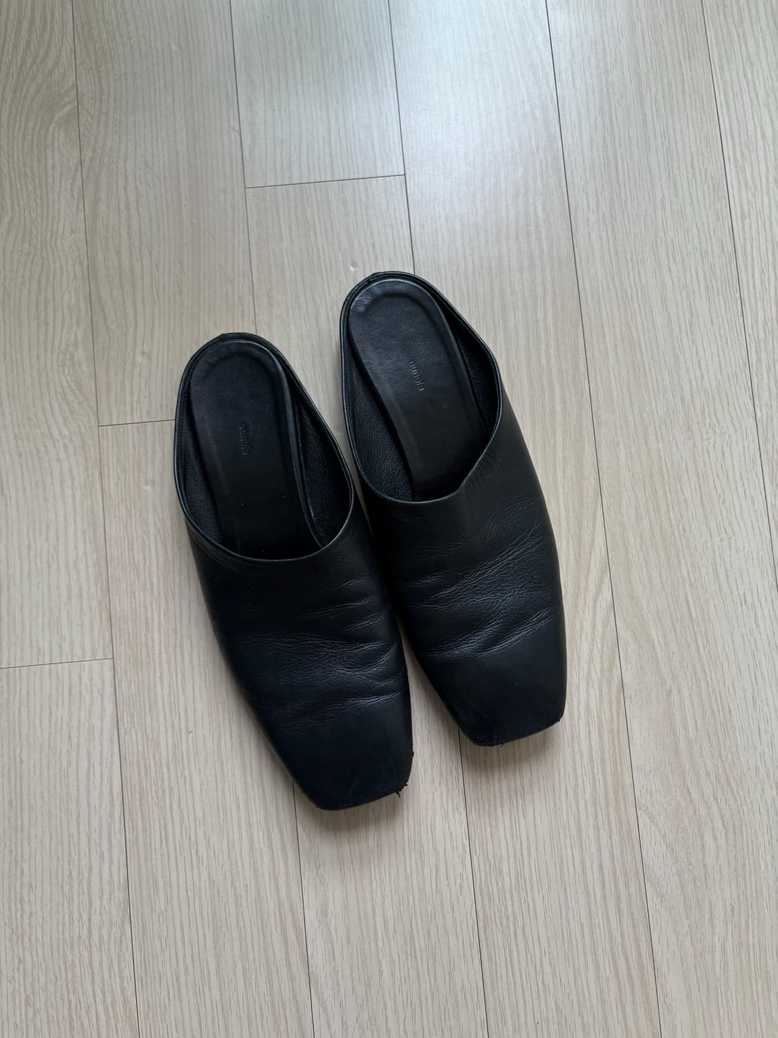[245] 유노이아 레더 뮬 상품이미지3