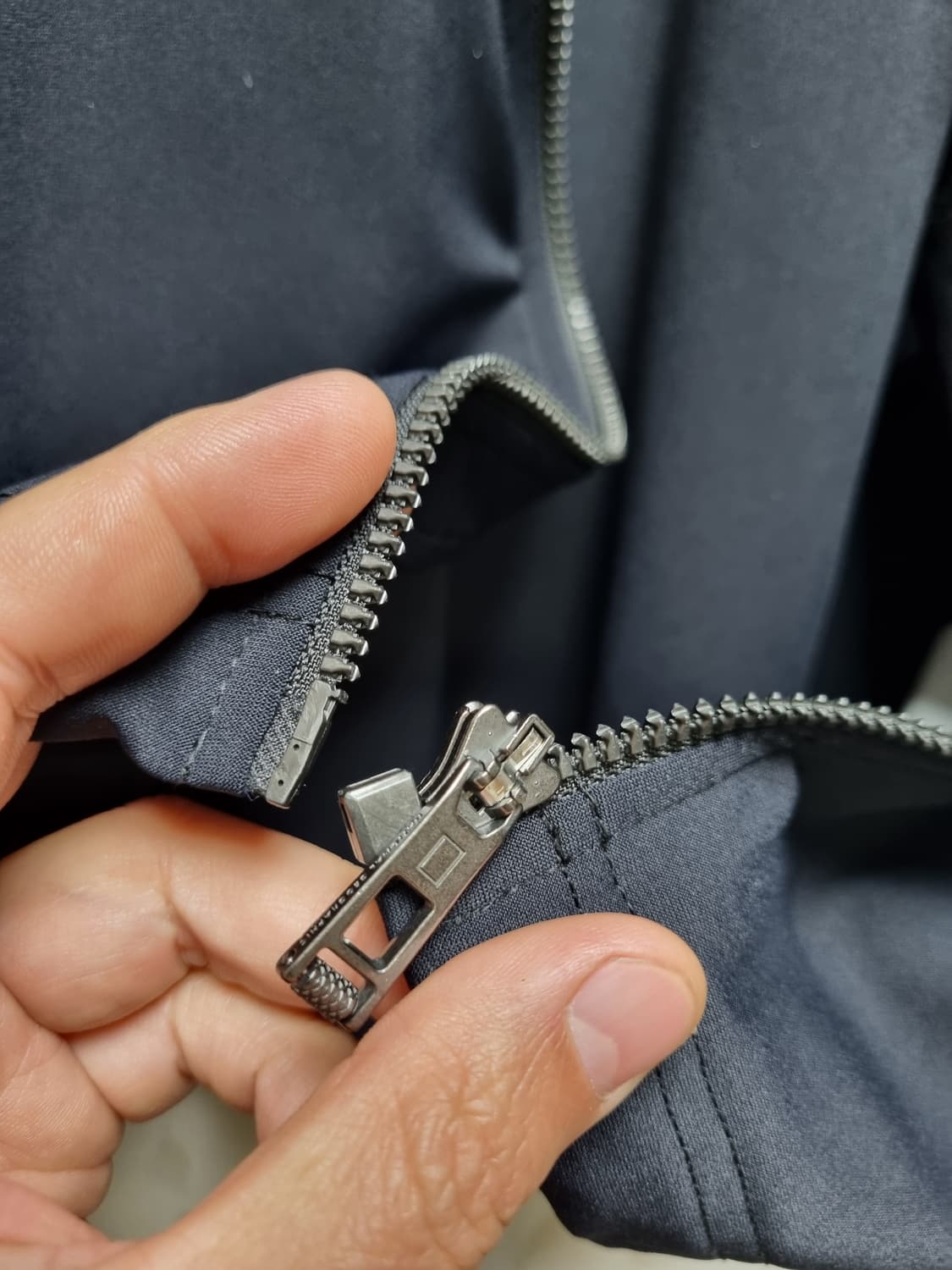 [L/100] 내셔널지오그래픽 어반시티 트리코트 풀집업 상품이미지9