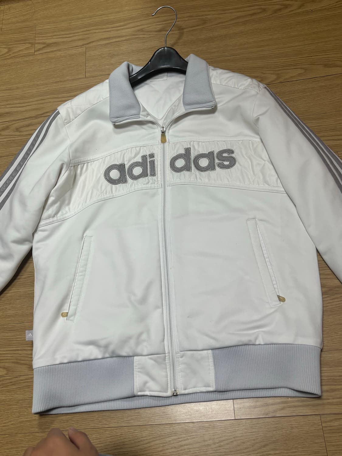 아디다스 점퍼 화이트 105 사이즈 상품이미지1