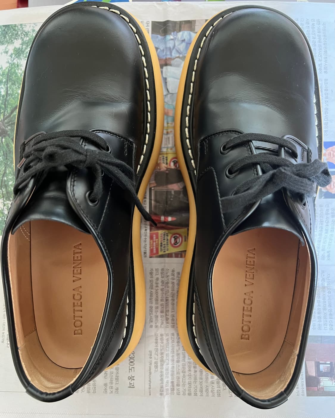 보테가베네타 바운스 더비 41 사이즈 블랙 상품이미지2