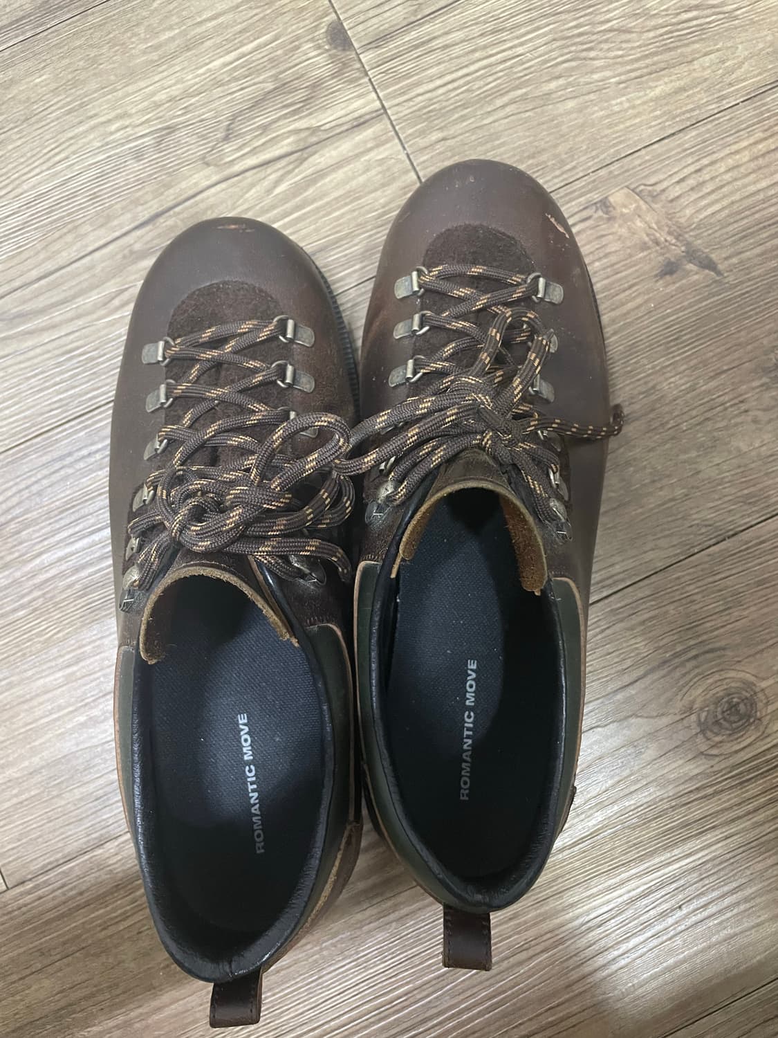 로맨틱무브 하이킹 슈즈 275 상품이미지1