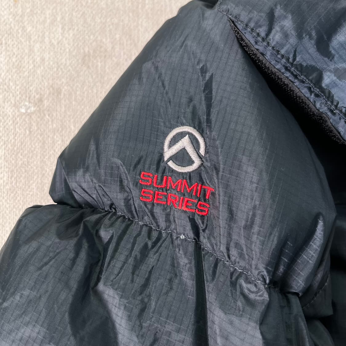 95 노스페이스 서밋시리즈 윈드스토퍼 700 드롭 패딩 상품이미지4