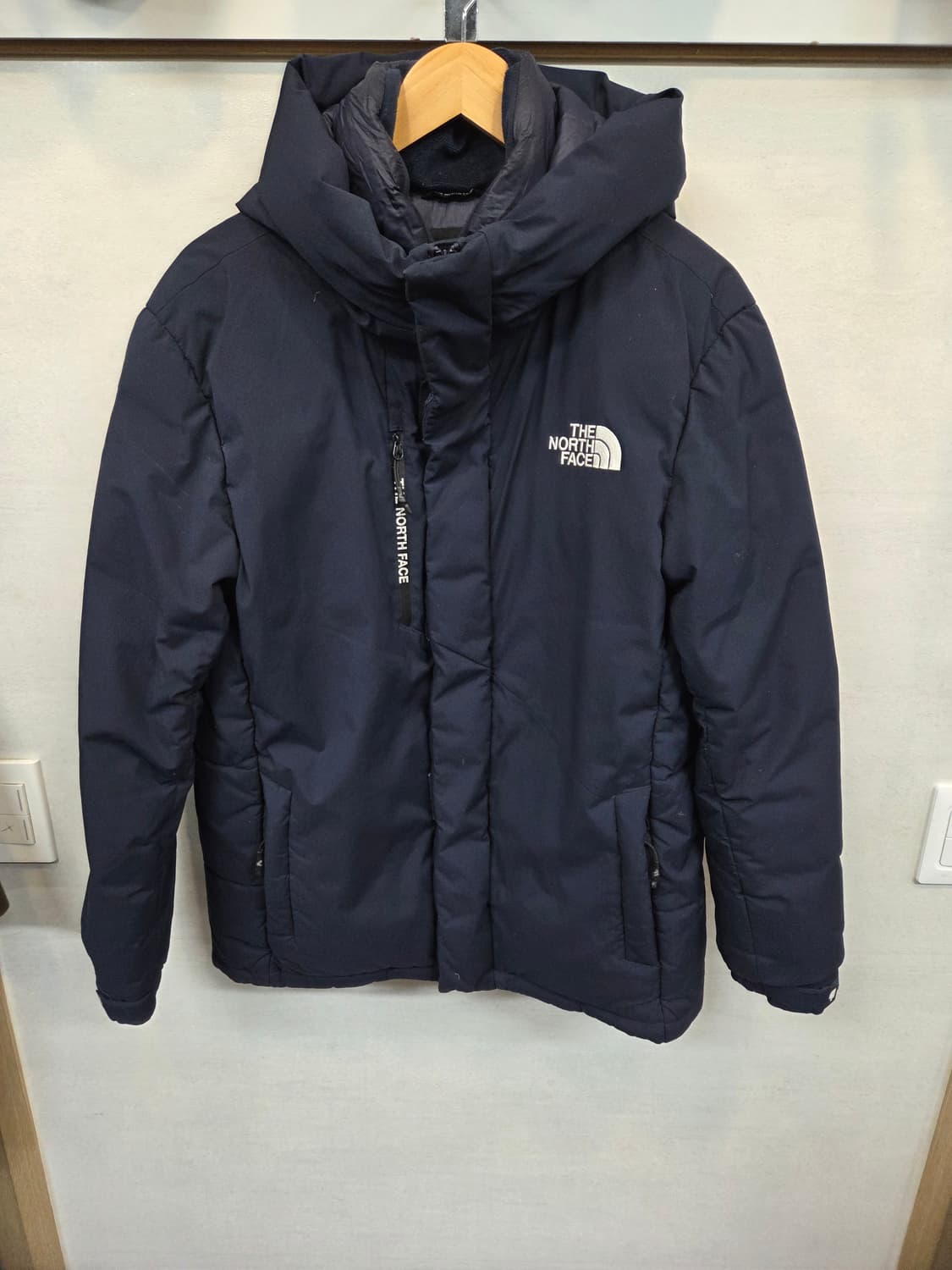 노스페이스 드라이벤트 익스플로링 다운 패딩자켓 L 상품이미지1
