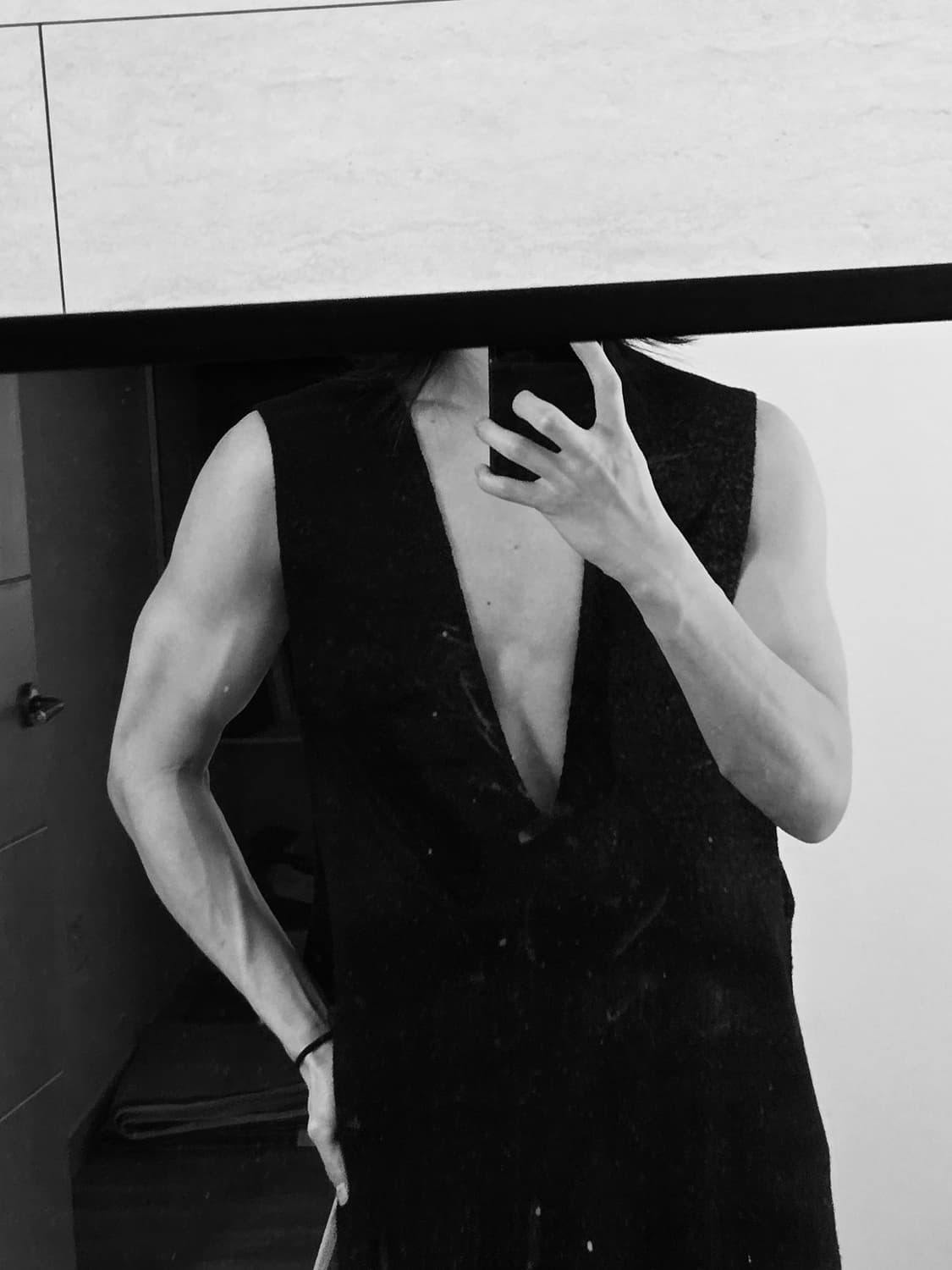 [M]릭오웬스 V넥 니트 슬리브리스 상품이미지3