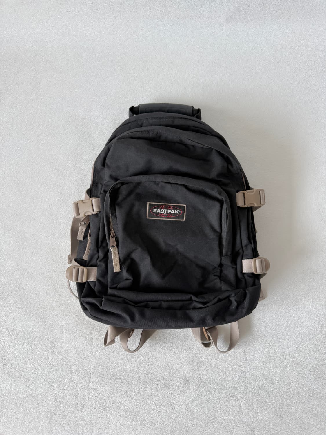 이스트팩(EASTPAK) 백팩 상품이미지1