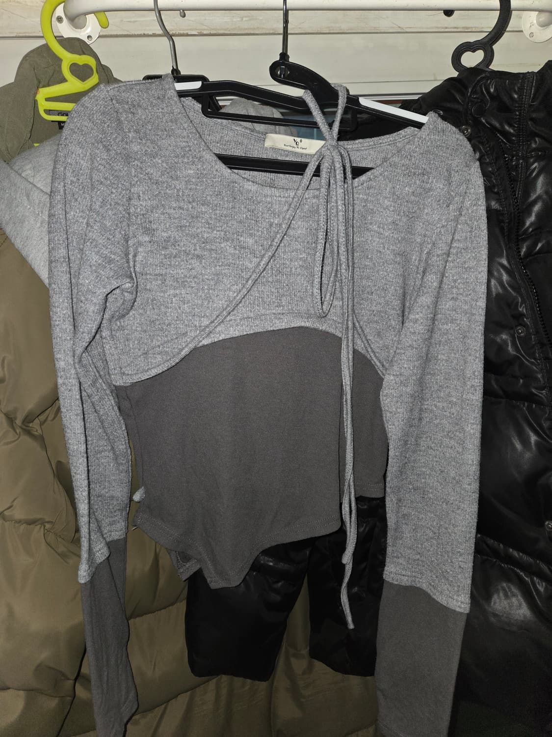 5천원 급처! 스트링 레이어드 롱슬리브 티셔츠 차콜 그레이 시즈니룩 상품이미지3