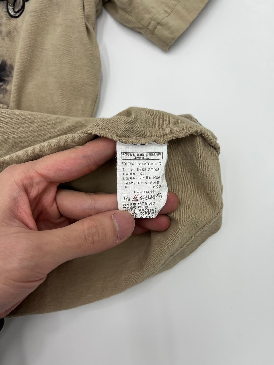 버커루 브이넥 반팔 티셔츠 상품이미지5