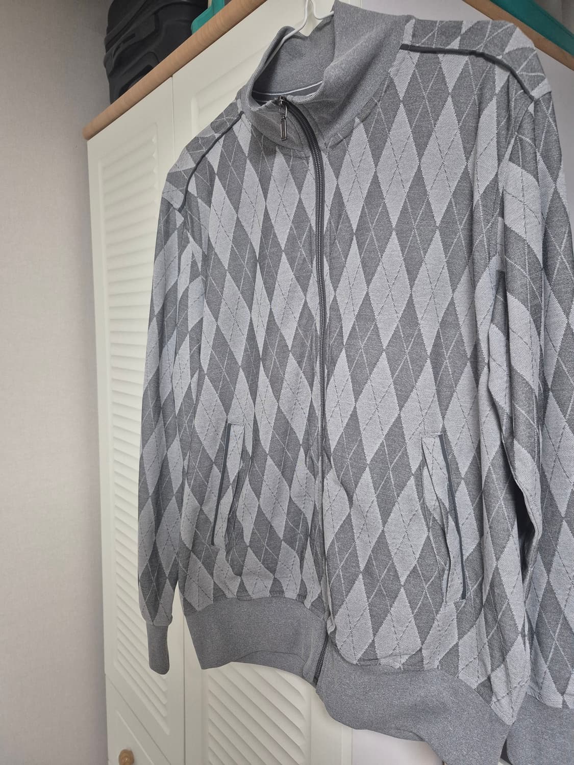 올드 유니클로 아가일 패턴 집업 상품이미지1