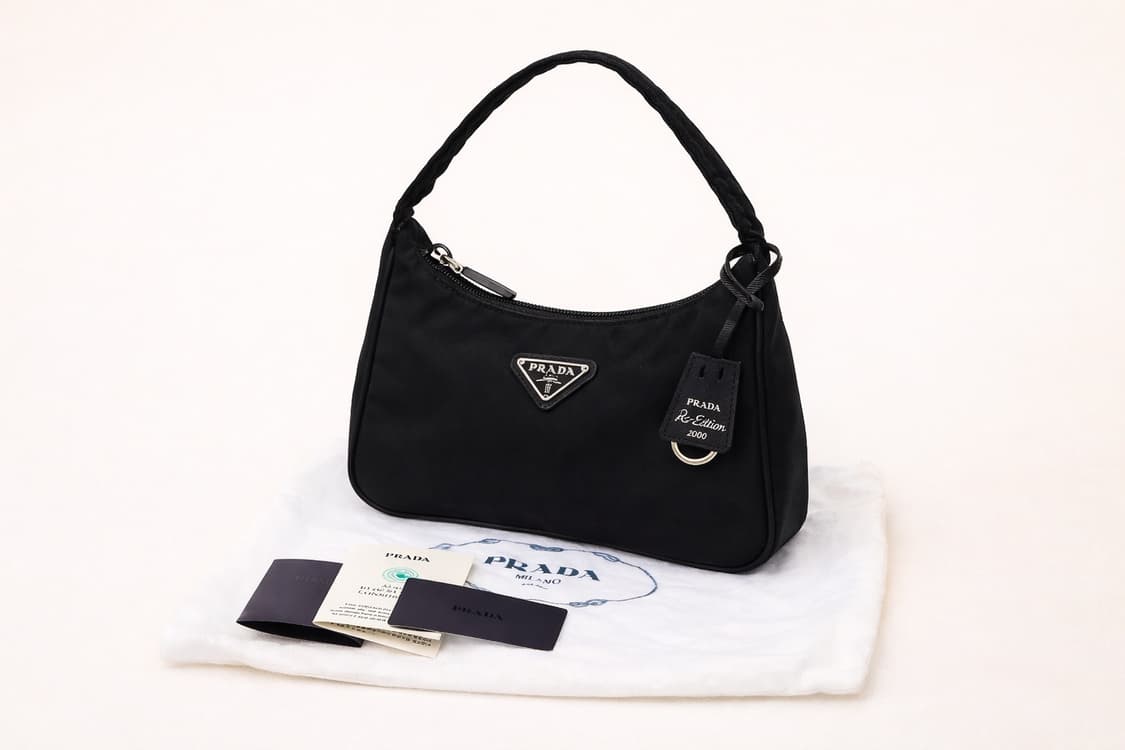 [S급] 프라다 리에디션 사피아노 & 리나일론 숄더백 판매합니다!!! 상품이미지1