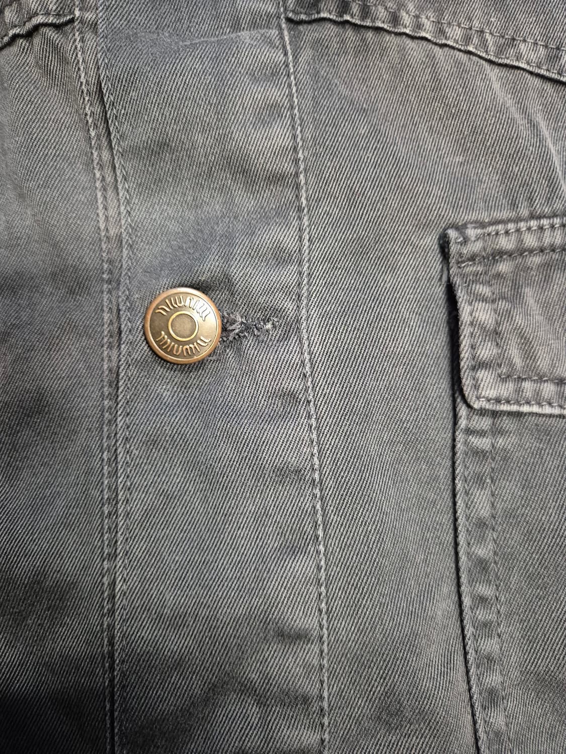 miu miu 미우미우 코튼 트러커 자켓 상품이미지3