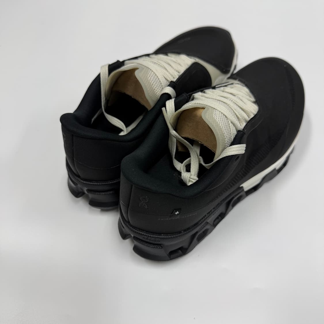 온러닝 x 포스트 아카이브 팩션 (파프) 클라우드 몬스터 3컬러 상품이미지4