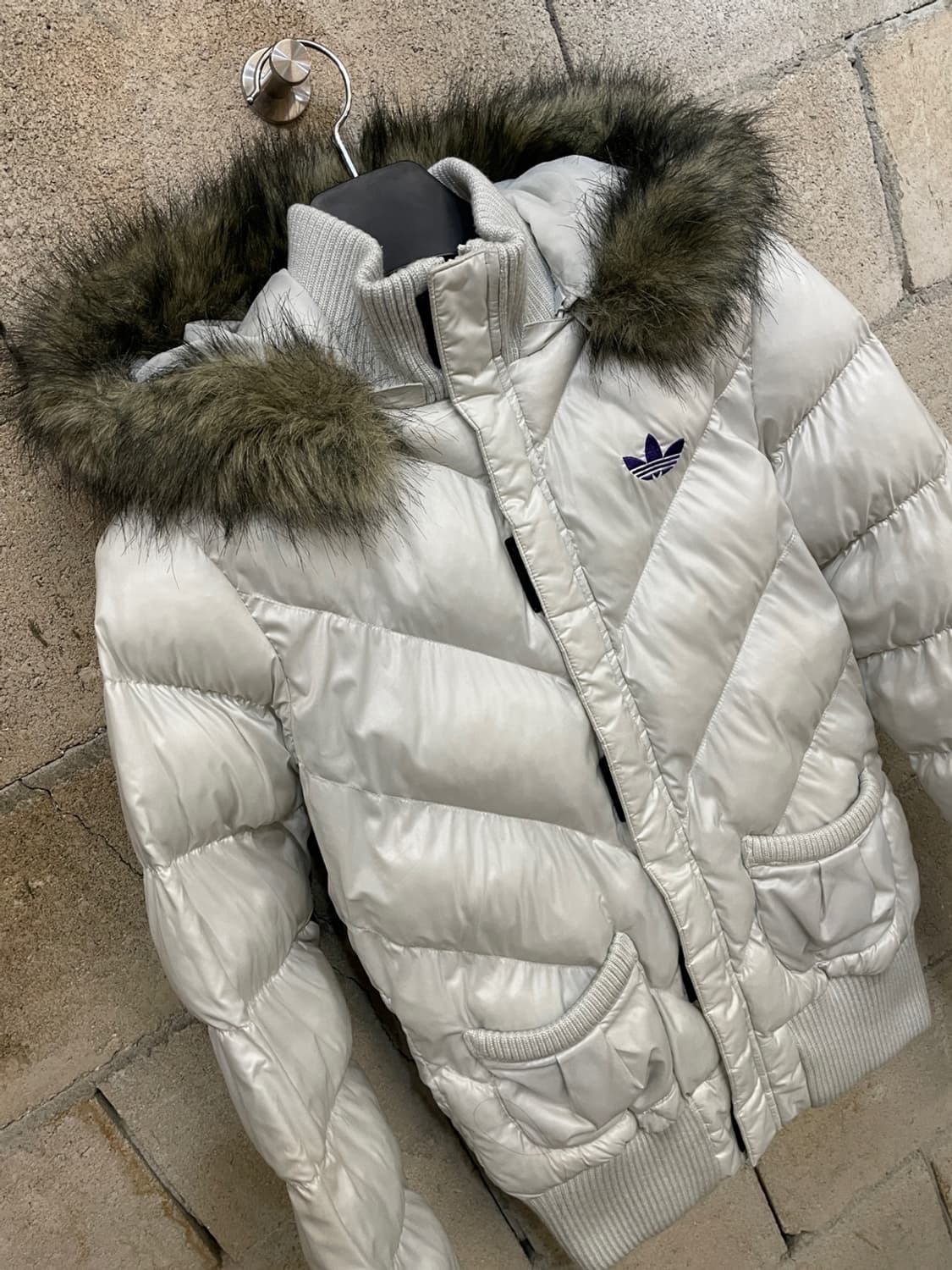 아디다스 Y2K 패딩  상품이미지3