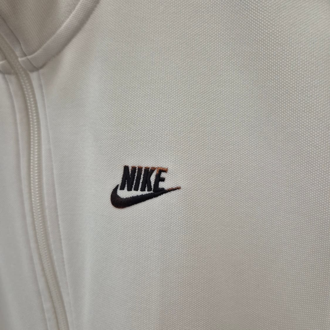 나이키 화이트 스우시 트랙탑 95 상품이미지3