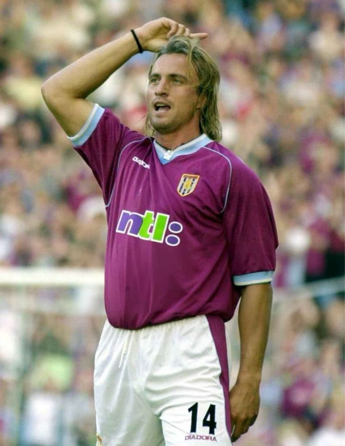 아스톤빌라 01-02 지놀라 유니폼 상품이미지3