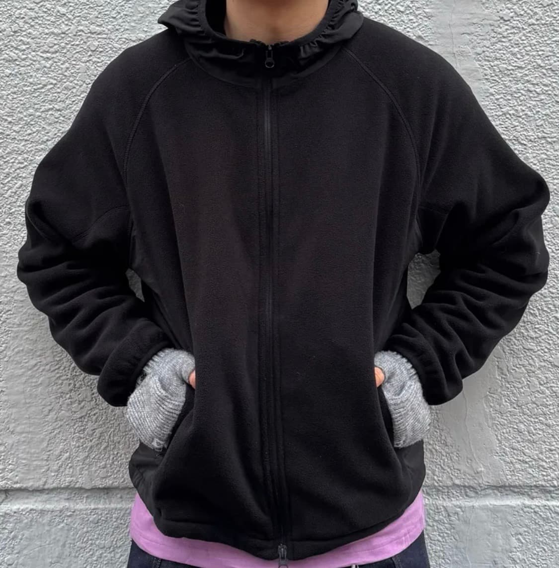 스파오 우븐 배색 플리스 후드집업 블랙 상품이미지1