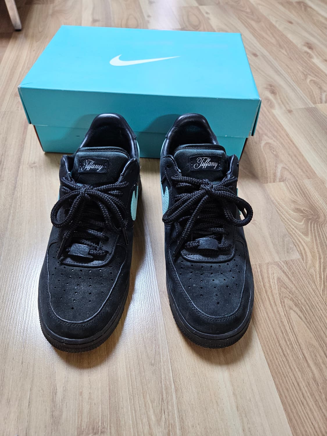 나이키 티파니 에어포스 로우 상품이미지2