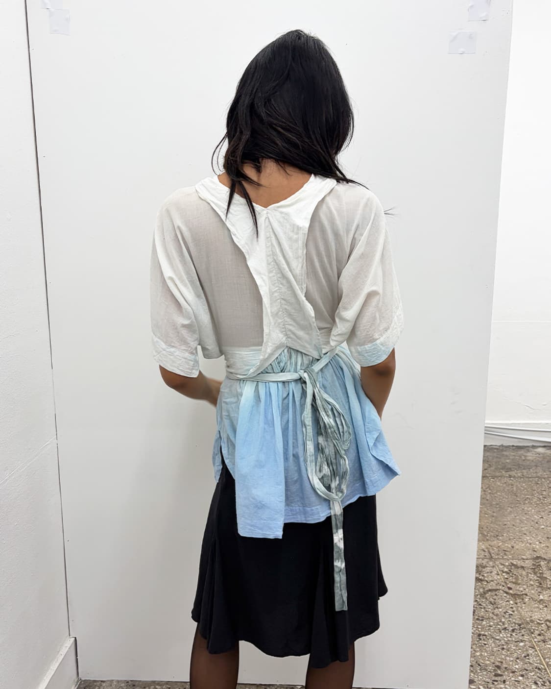 버나드 윌헴 데미지 디테일 레이어드 탑 상품이미지2