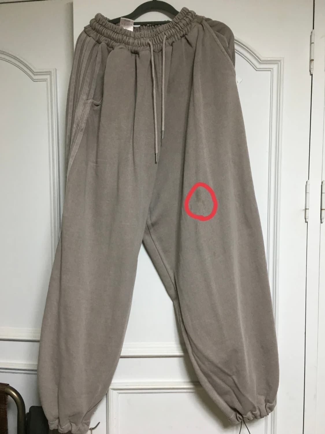 도즈 Line pigment training pants beige 상품이미지3