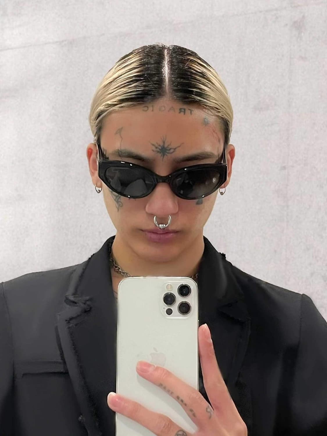 젠틀몬스터 몰토 01 상품이미지2