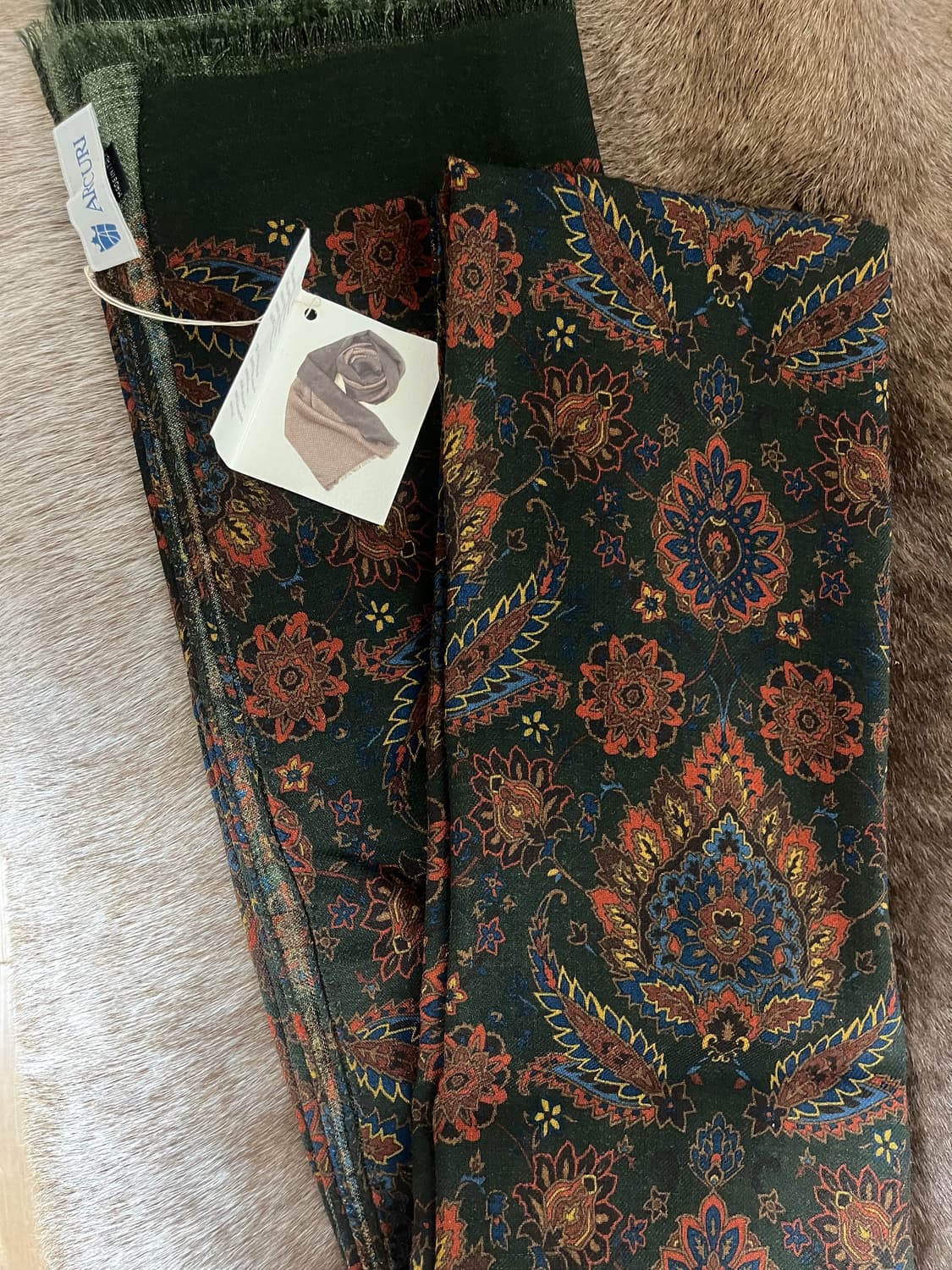 아큐리 페이즐리 스카프 상품이미지1