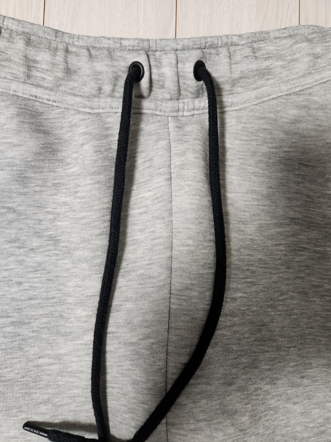 나이키 스포츠웨어 테크 플리스 조거팬츠 사이즈L 

오염 하자없이 깨끗해 상품이미지4