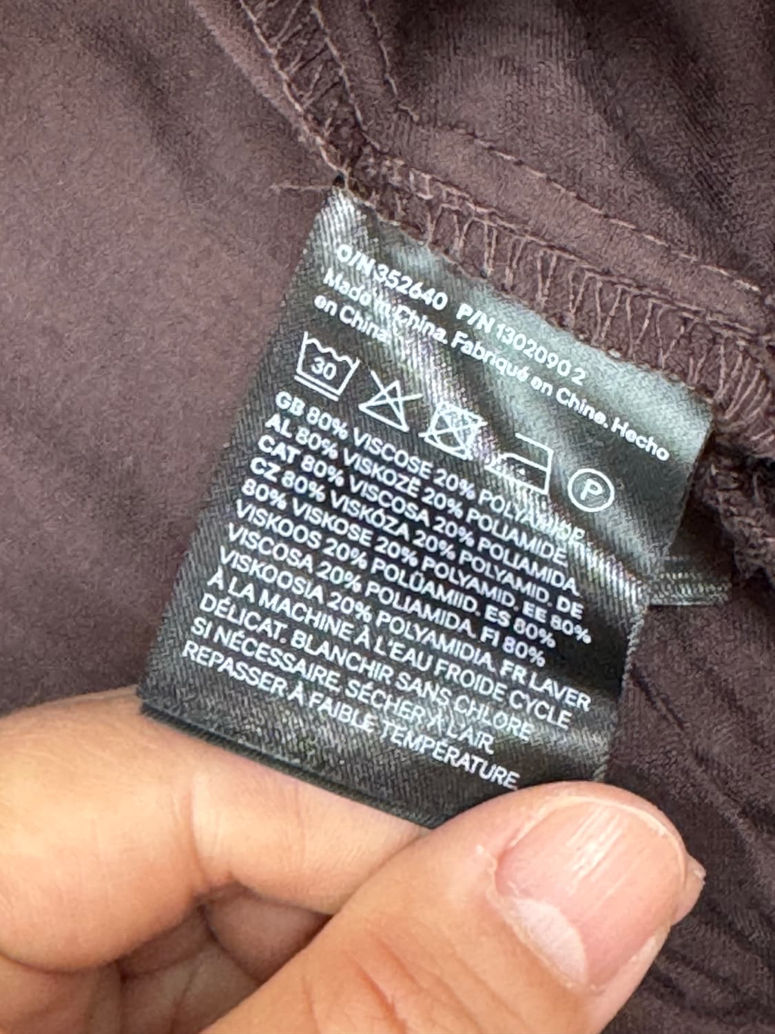 H&M 다크 브라운 비스코스 셔링 릴렉스 원피스 상품이미지5