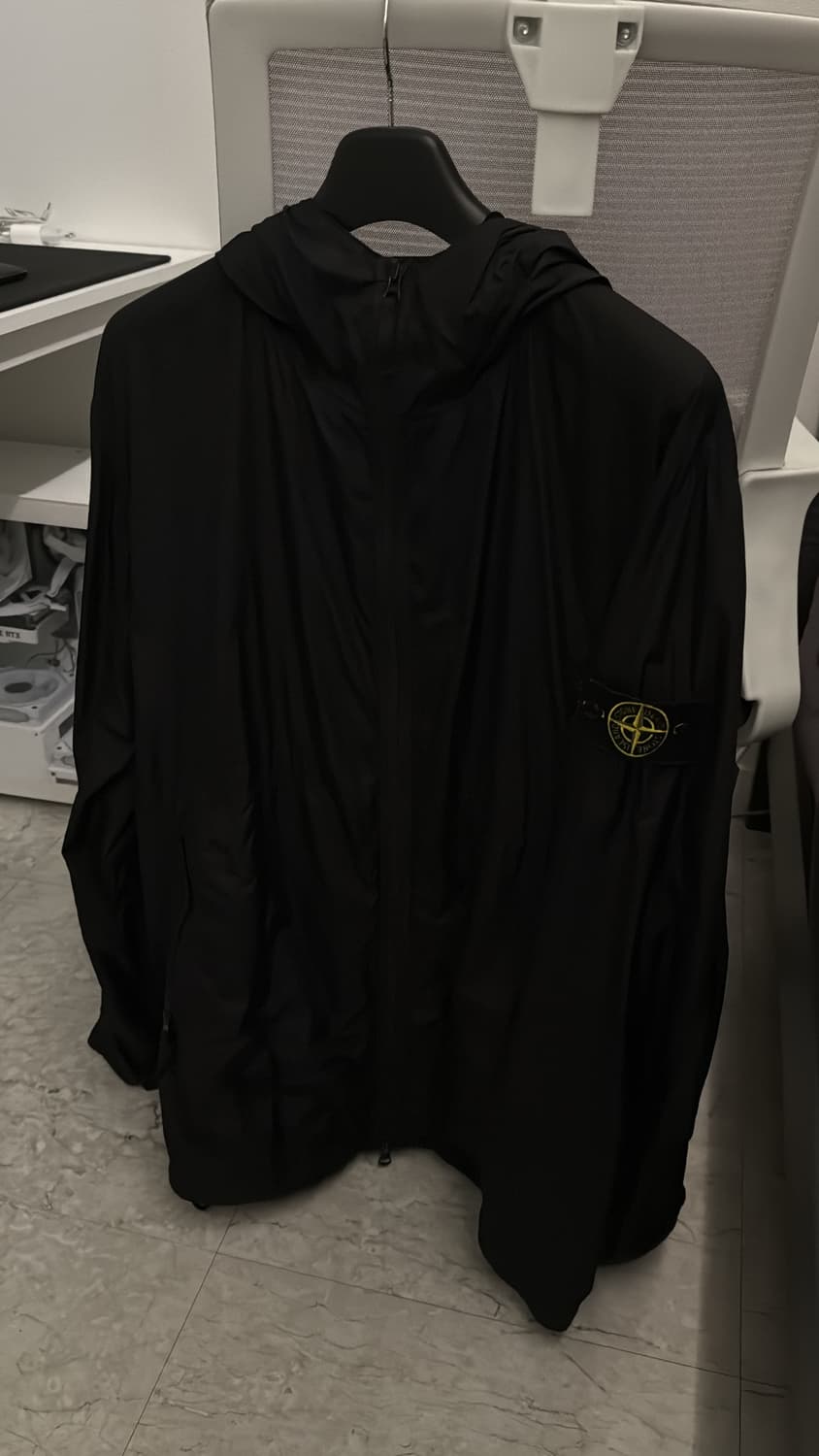 23ss 스톤아일랜드 크링클랩스 바람막이 XXL 상품이미지1