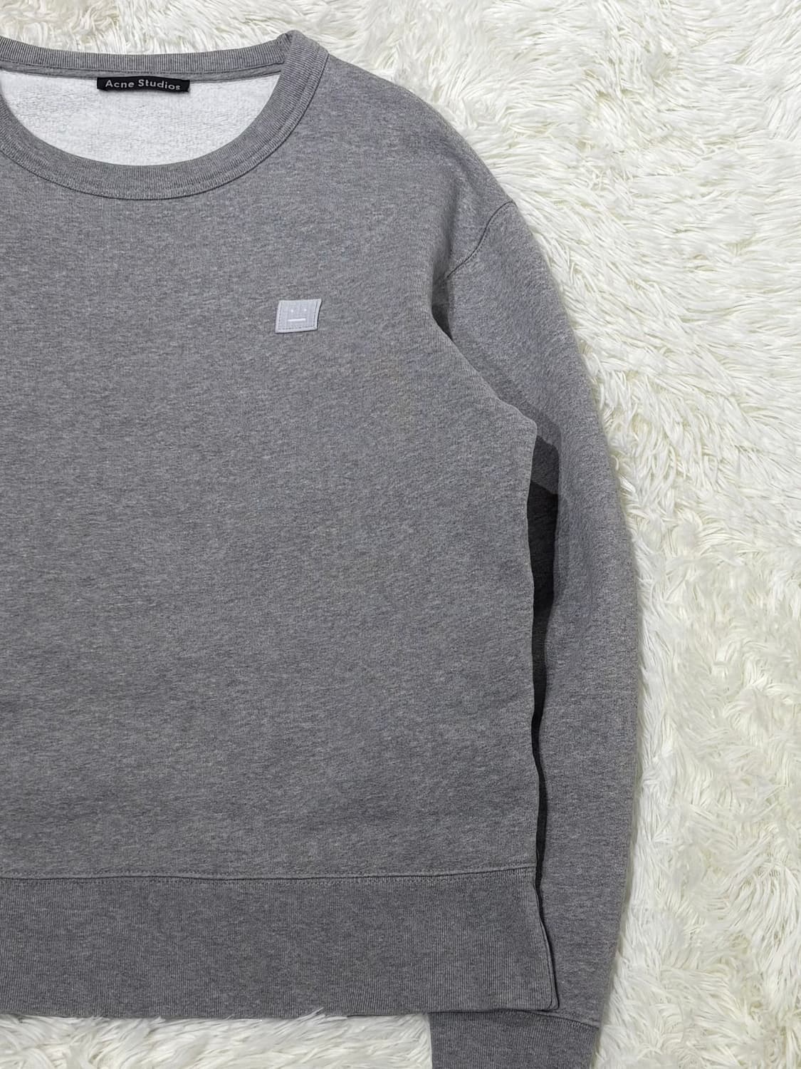 아크네스튜디오 페어뷰 맨투맨 상품이미지5