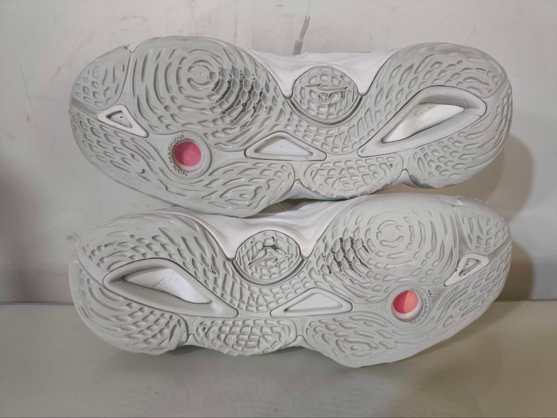 255mm 미즈노 웨이브 모멘텀3 인도어화 상품이미지9