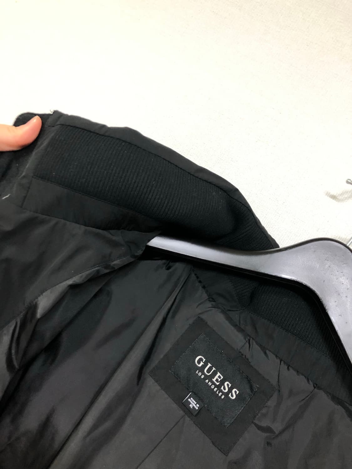 GUESS 게스 볼륨 후드 숏패딩 _ 블랙 105, XL 상품이미지8