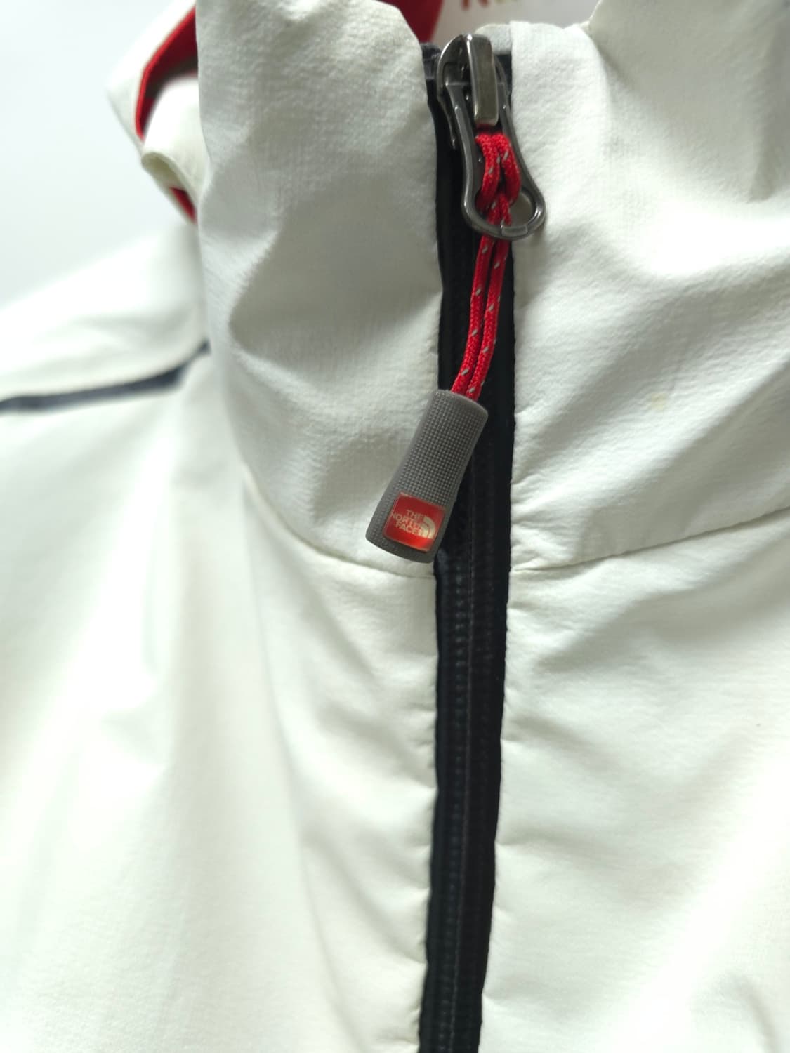 노스페이스 써밋시리즈 배색 하이벤트 기능성 자켓 (90/S) 상품이미지9