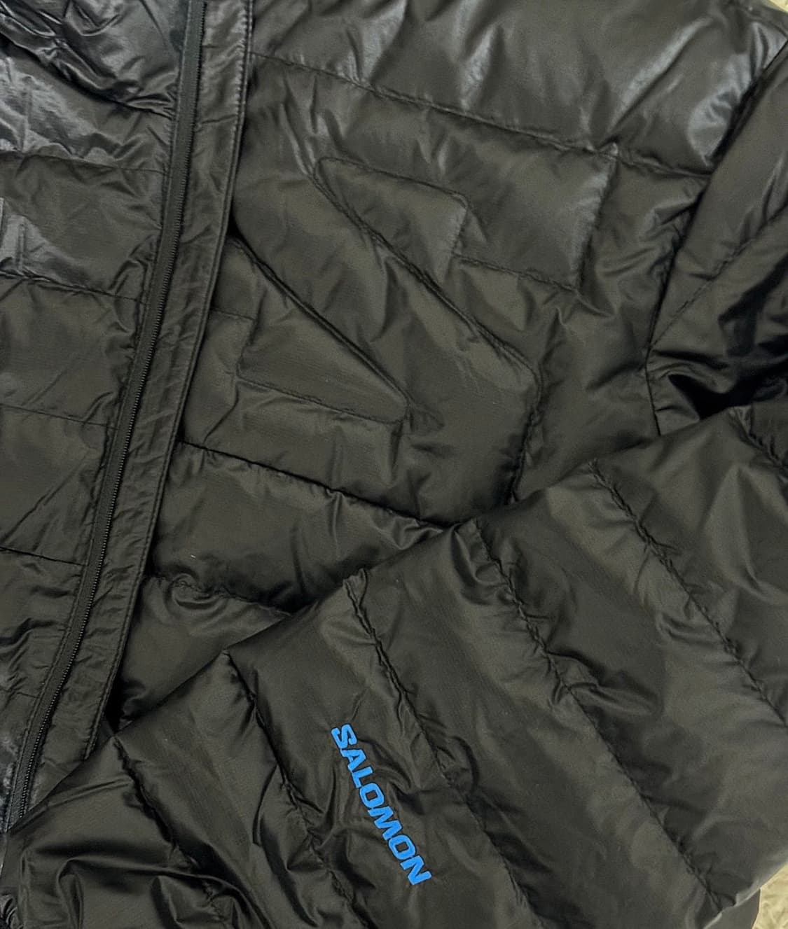 살로몬 경량 패딩 M 상품이미지3