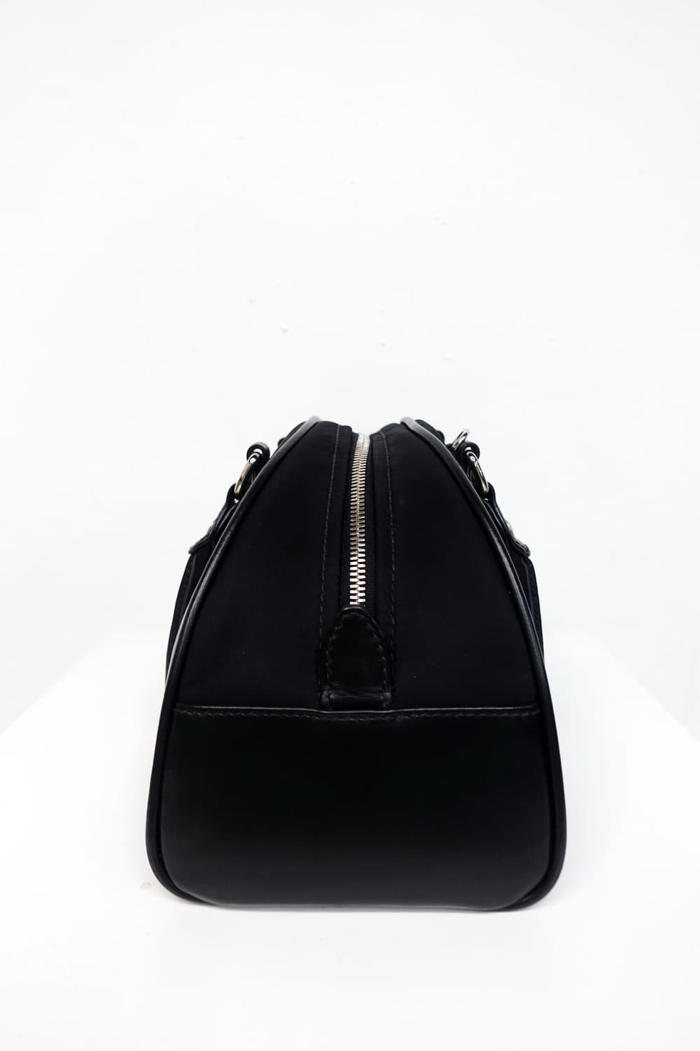 프라다 볼링백 상품이미지4