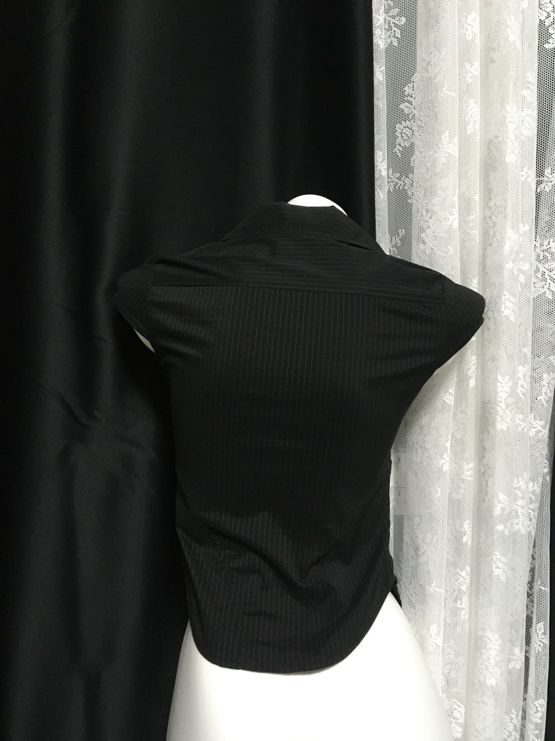 Please No Follow Chloe V Shirt Top Black 상품이미지2