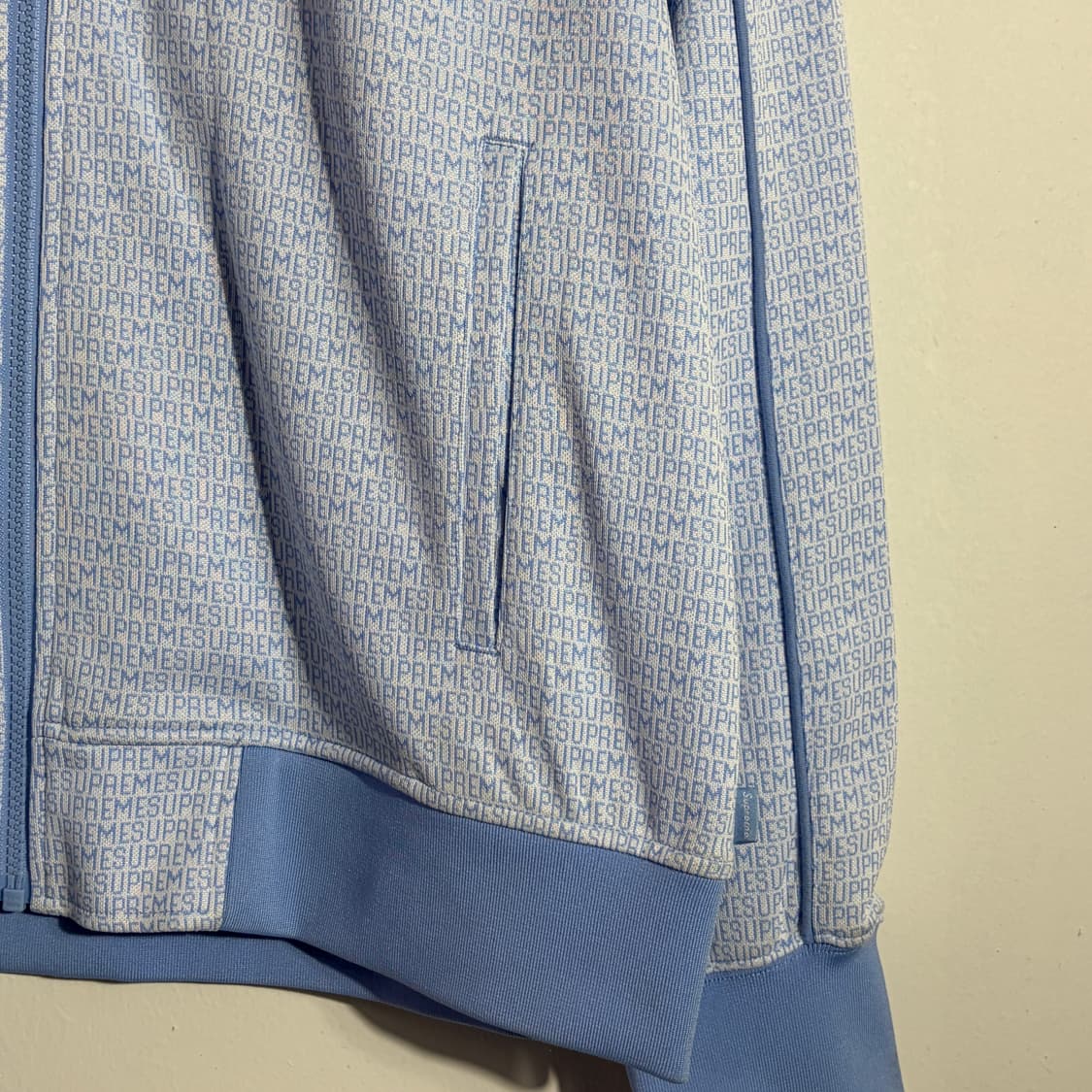 슈프림 스카이블루 트랙탑 (무료배송) 상품이미지2