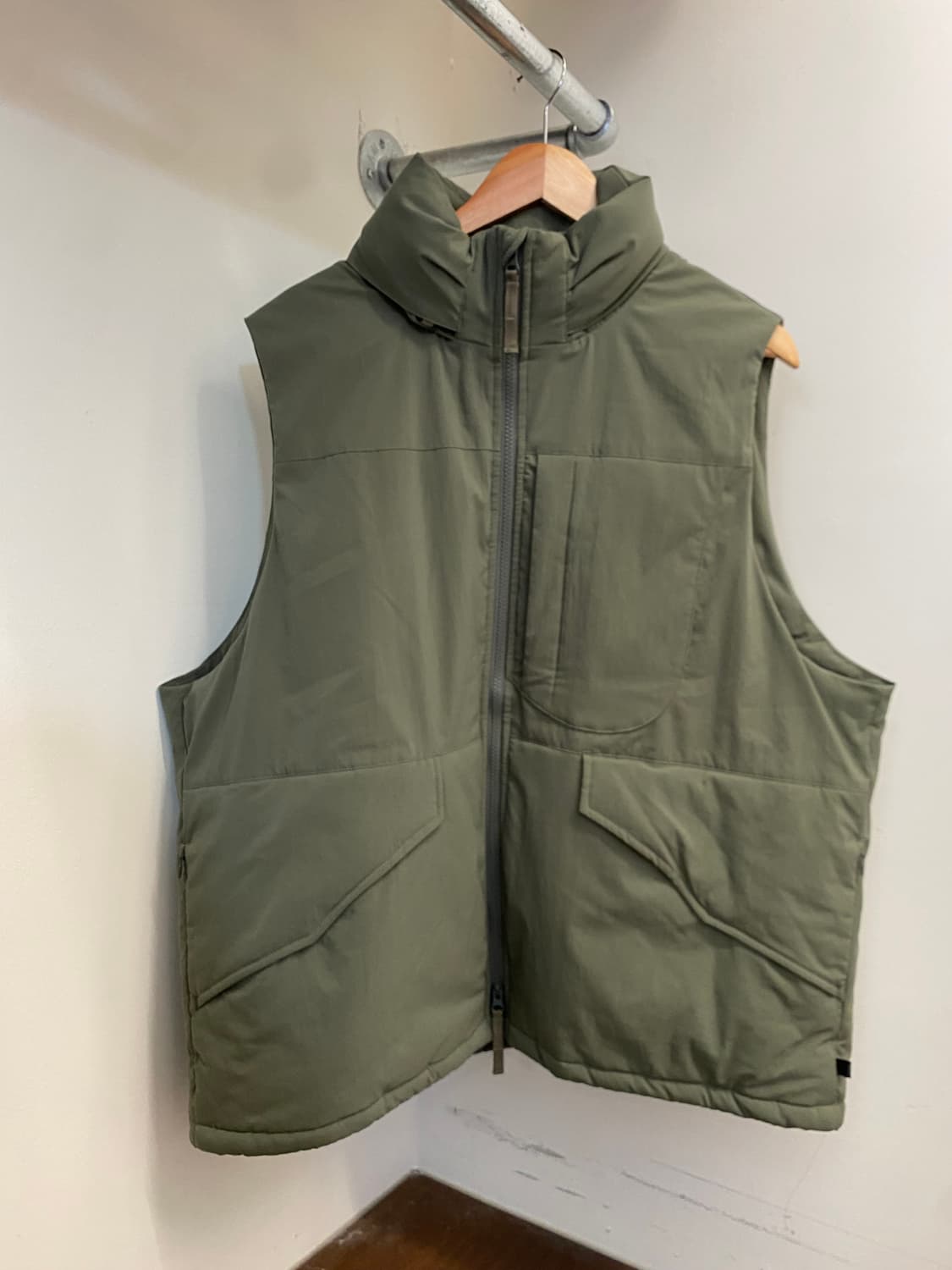 Daiwapier39 tech mil padded vest 상품이미지1