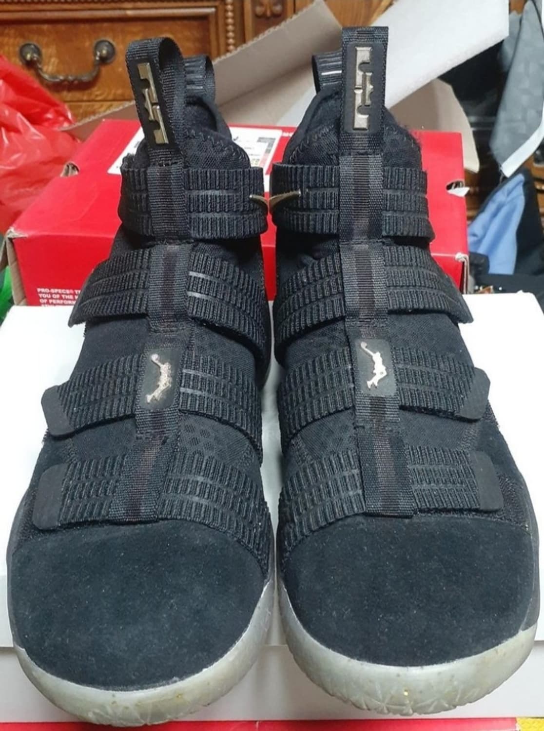 나이키 르브론 솔져 11 농구화 275 상품이미지3