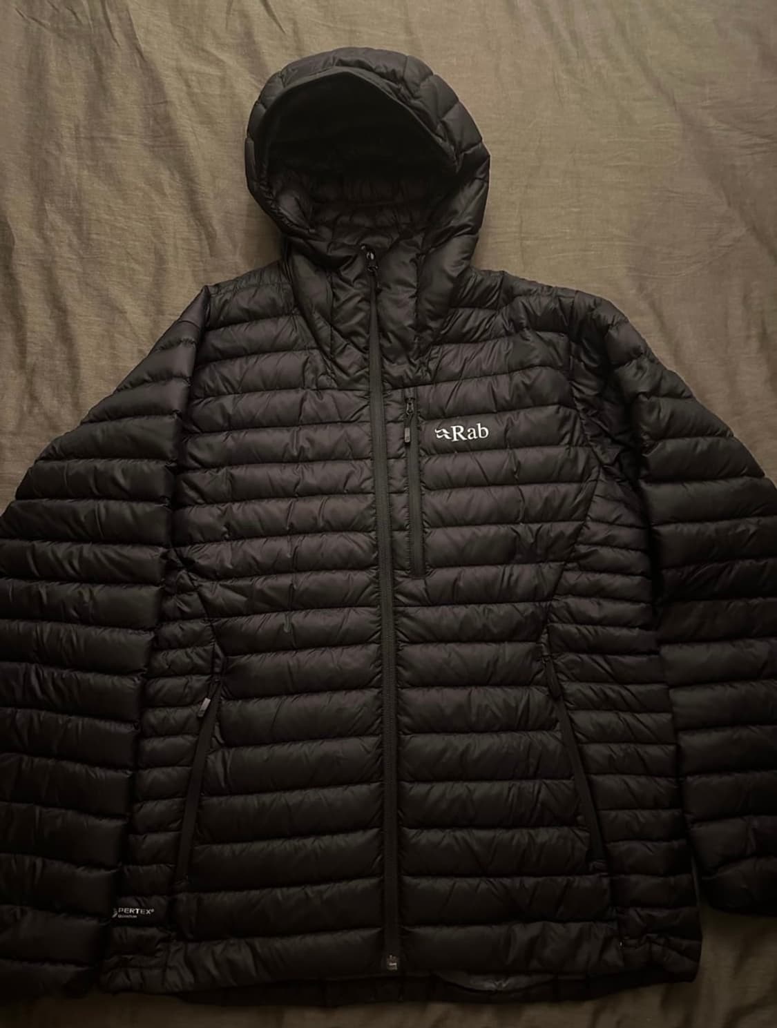 Rab 마이크로라이트 알파인 경량패딩 상품이미지1